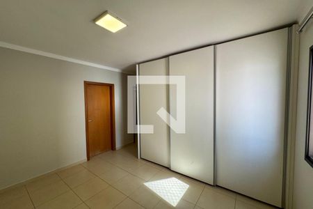 Apartamento para alugar com 122m², 3 quartos e 2 vagas Apartamento para alugar com 122m², 3 quartos e 2 vagasSuíte 02