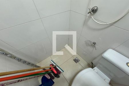 Apartamento para alugar com 122m², 3 quartos e 2 vagas Apartamento para alugar com 122m², 3 quartos e 2 vagasBanheiro de Serviços