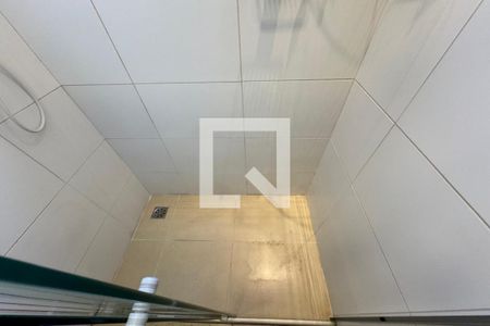 Apartamento para alugar com 122m², 3 quartos e 2 vagas Apartamento para alugar com 122m², 3 quartos e 2 vagasBanheiro da Suíte 01