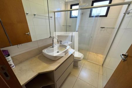 Apartamento para alugar com 122m², 3 quartos e 2 vagas Apartamento para alugar com 122m², 3 quartos e 2 vagasBanheiro da Suíte 01