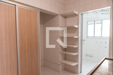 Apartamento à venda com 90m², 3 quartos e 2 vagasCozinha