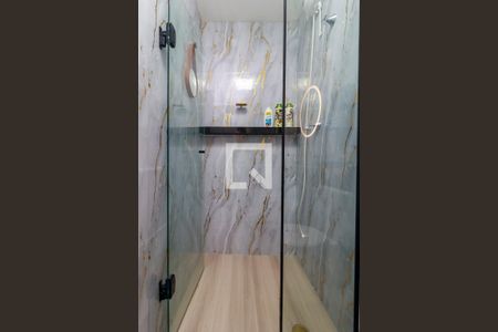 Suíte - Banheiro de apartamento para alugar com 1 quarto, 32m² em Jardim Caravelas, São Paulo