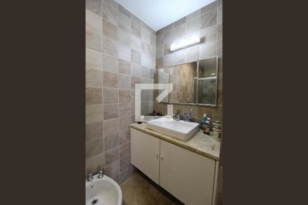 Apartamento à venda com 117m², 3 quartos e 1 vagaBanheiro Social