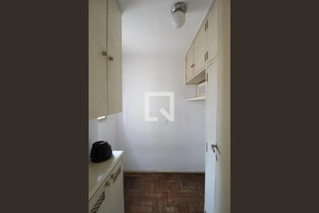 Apartamento à venda com 117m², 3 quartos e 1 vagaÁrea de Serviço