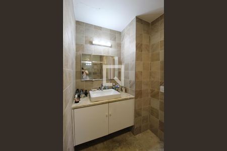 Apartamento à venda com 117m², 3 quartos e 1 vagaBanheiro Social