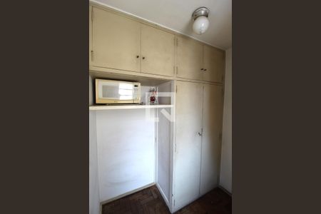 Apartamento à venda com 117m², 3 quartos e 1 vagaÁrea de Serviço