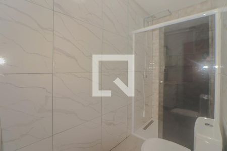 Casa para alugar com 290m², 3 quartos e 1 vaga Casa para alugar com 290m², 3 quartos e 1 vaga Banheiro da Suíte