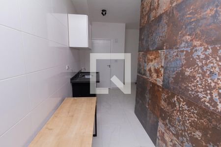 Apartamento à venda com 69m², 2 quartos e 1 vaga Apartamento à venda com 69m², 2 quartos e 1 vagaCozinha e Área de Serviço