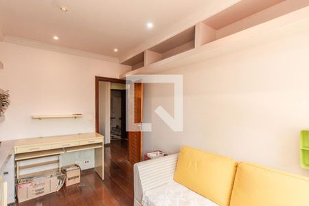 Casa à venda com 100m², 2 quartos e 2 vagasQuarto