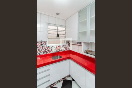 Casa à venda com 100m², 2 quartos e 2 vagasCozinha