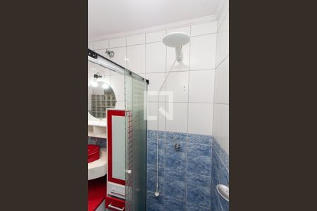 Casa à venda com 100m², 2 quartos e 2 vagasBanheiro da Suíte