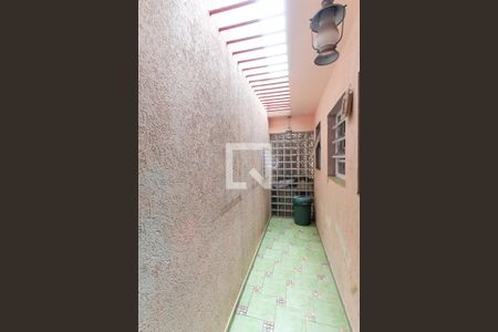 Casa à venda com 100m², 2 quartos e 2 vagasÁrea de Serviço