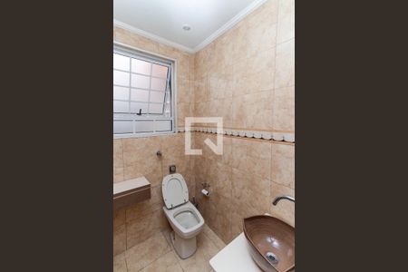 Casa à venda com 100m², 2 quartos e 2 vagasLavabo