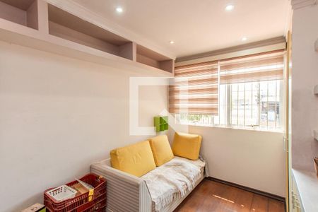 Casa à venda com 100m², 2 quartos e 2 vagasQuarto