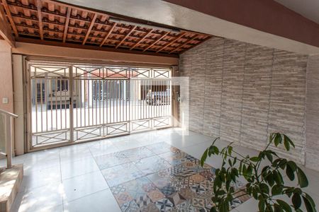 Casa à venda com 100m², 2 quartos e 2 vagasGaragem