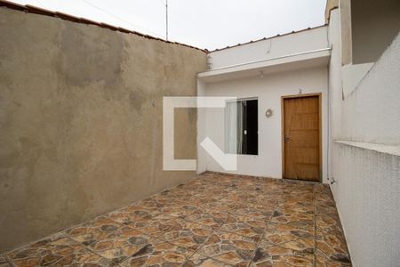 Casa para alugar com 51m², 2 quartos e 1 vaga Casa para alugar com 51m², 2 quartos e 1 vagaGaragem