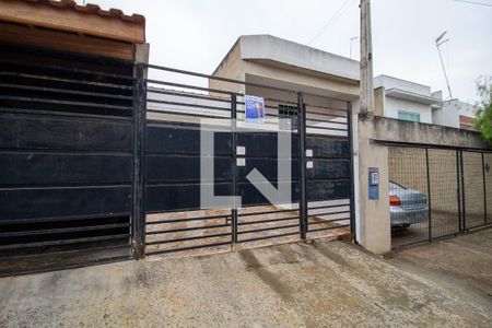 Casa para alugar com 51m², 2 quartos e 1 vaga Casa para alugar com 51m², 2 quartos e 1 vagaFachada