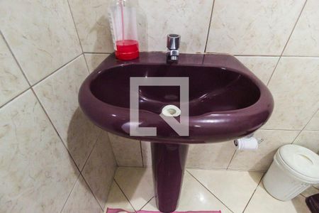 Casa à venda com 158m², 2 quartos e 1 vaga Casa à venda com 158m², 2 quartos e 1 vagaBanheiro