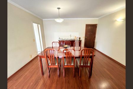 Apartamento à venda com 168m², 4 quartos e 1 vagaSala