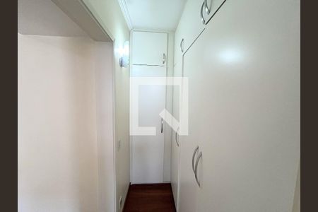 Apartamento à venda com 168m², 4 quartos e 1 vagaCloset da suíte