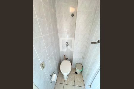 Apartamento à venda com 168m², 4 quartos e 1 vagaBanheiro de Serviço