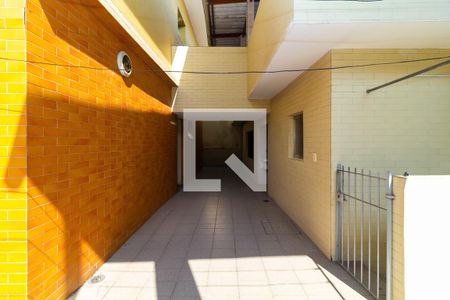 Casa à venda com 130m², 3 quartos e 3 vagas Casa à venda com 130m², 3 quartos e 3 vagasCorredor Externo