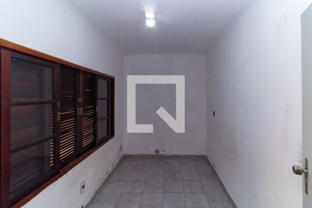 Casa à venda com 130m², 3 quartos e 3 vagas Casa à venda com 130m², 3 quartos e 3 vagasEdícula
