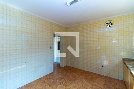 Casa à venda com 130m², 3 quartos e 3 vagas Casa à venda com 130m², 3 quartos e 3 vagasCozinha