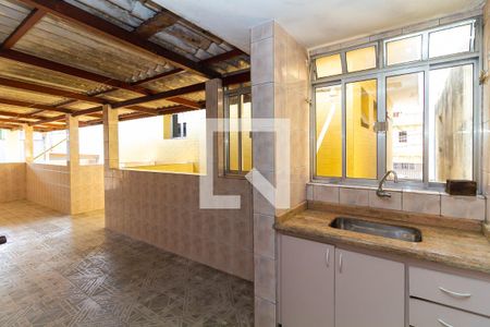 Casa à venda com 130m², 3 quartos e 3 vagas Casa à venda com 130m², 3 quartos e 3 vagasChurrasqueira