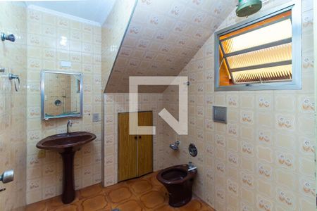 Casa à venda com 130m², 3 quartos e 3 vagas Casa à venda com 130m², 3 quartos e 3 vagasBanheiro 2