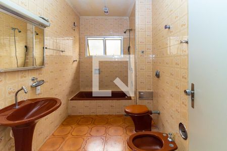 Casa à venda com 130m², 3 quartos e 3 vagas Casa à venda com 130m², 3 quartos e 3 vagasBanheiro 3