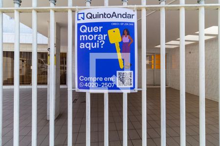 Casa à venda com 130m², 3 quartos e 3 vagas Casa à venda com 130m², 3 quartos e 3 vagasPlaquinha