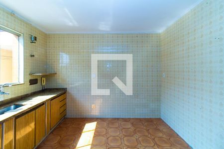 Casa à venda com 130m², 3 quartos e 3 vagas Casa à venda com 130m², 3 quartos e 3 vagasCozinha