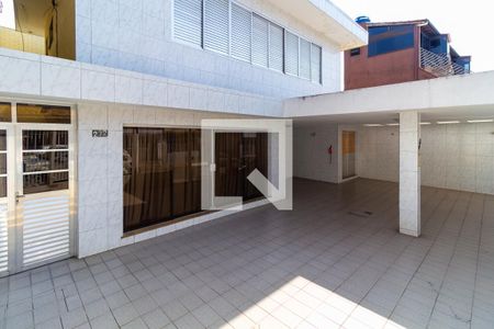 Casa à venda com 130m², 3 quartos e 3 vagas Casa à venda com 130m², 3 quartos e 3 vagasGaragem