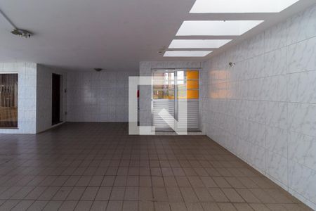 Casa à venda com 130m², 3 quartos e 3 vagas Casa à venda com 130m², 3 quartos e 3 vagasGaragem