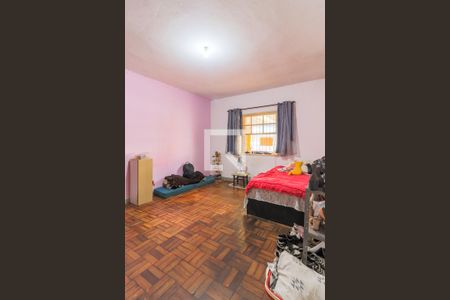 Casa à venda com 200m², 3 quartos e 2 vagasQuarto 2