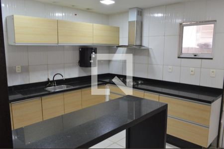 Casa para alugar com 120m², 3 quartos e sem vagaCozinha