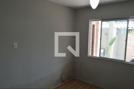 Quarto 1 de casa para alugar com 3 quartos, 120m² em Curicica, Rio de Janeiro