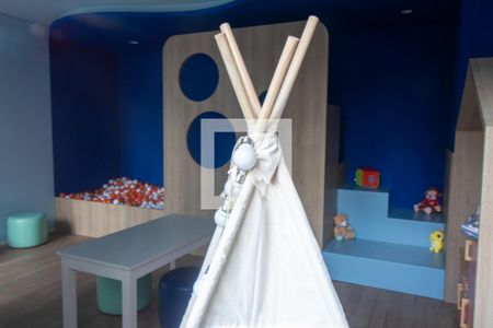 Apartamento para alugar com 38m², 2 quartos e sem vagaÁrea comum - Brinquedoteca