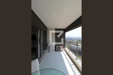 Varanda de kitnet/studio à venda com 1 quarto, 32m² em Indianópolis, São Paulo