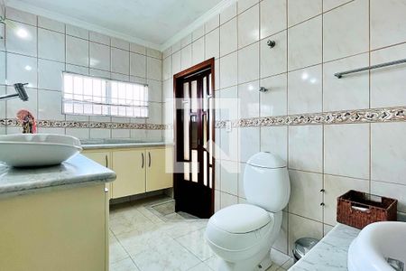 Casa para alugar com 250m², 3 quartos e 2 vagasBanheiro da Suíte 1