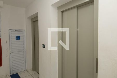 Apartamento à venda com 49m², 2 quartos e 1 vagaÁrea comum - Saguão do andar