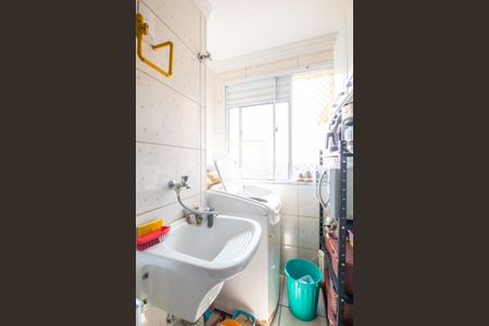 Apartamento à venda com 86m², 3 quartos e sem vaga Apartamento à venda com 86m², 3 quartos e sem vagaCozinha e Área de Serviço