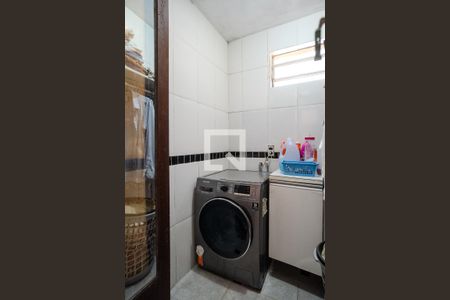 Casa à venda com 286m², 4 quartos e 3 vagasCozinha e Área de Serviço