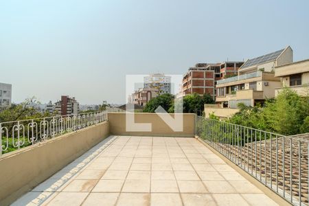 Casa à venda com 286m², 4 quartos e 3 vagasTerraço