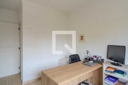 Casa à venda com 286m², 4 quartos e 3 vagasQuarto 2