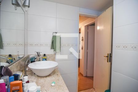 banheiro de apartamento à venda com 2 quartos, 75m² em Santa Rosa, Niterói