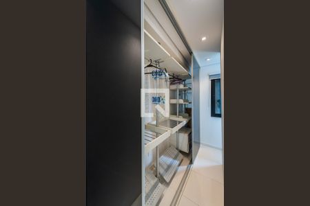 Apartamento para alugar com 112m², 1 quarto e 1 vaga Apartamento para alugar com 112m², 1 quarto e 1 vagaCloset