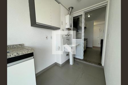Apartamento para alugar com 82m², 3 quartos e 2 vagas Apartamento para alugar com 82m², 3 quartos e 2 vagasÁrea de Serviço