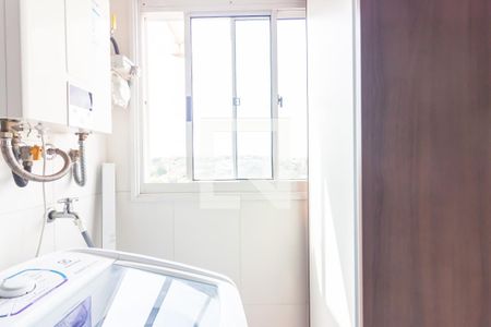 Área de Serviço de apartamento para alugar com 3 quartos, 57m² em Novo Osasco, Osasco